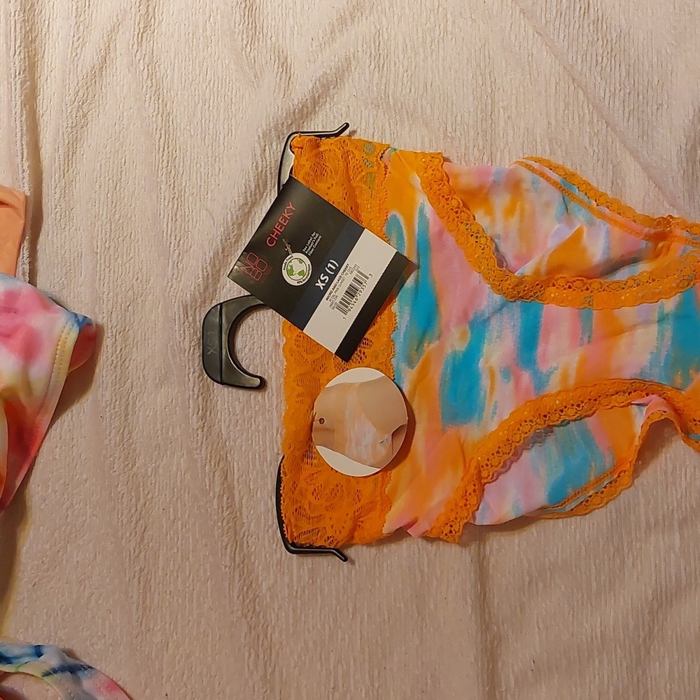 NO  Boundaries  panties